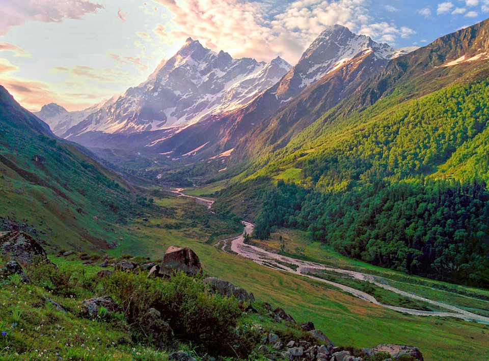 Kashmir packages, Har ki Dun Trek, Spiti Valley, Treks in Himachal, Treks in Himalayas, Himachal Pradesh, Trekking, Adventure