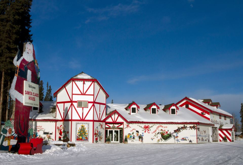USA, Alaska, Santa Claus, Travel, Travel tips, Cheap travel, Travel guide, Best travel websites, Budget travel, Things to do